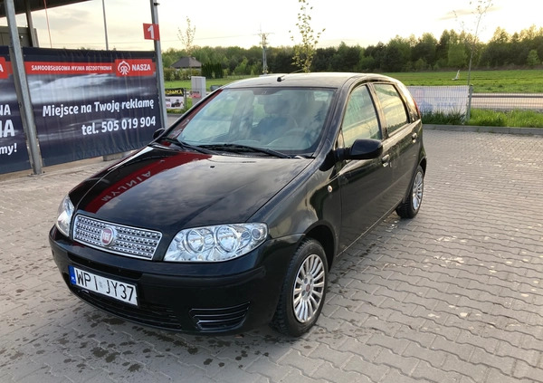 Fiat Punto cena 8500 przebieg: 210000, rok produkcji 2010 z Aleksandrów Łódzki małe 106